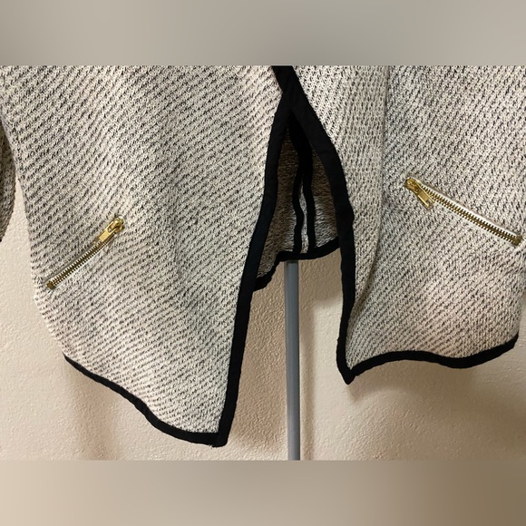 Woman’s blazer - Picture 4 of 7